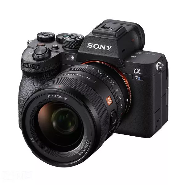Sony A7iii with 24-105