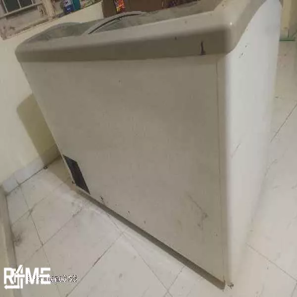 Ice Fridge