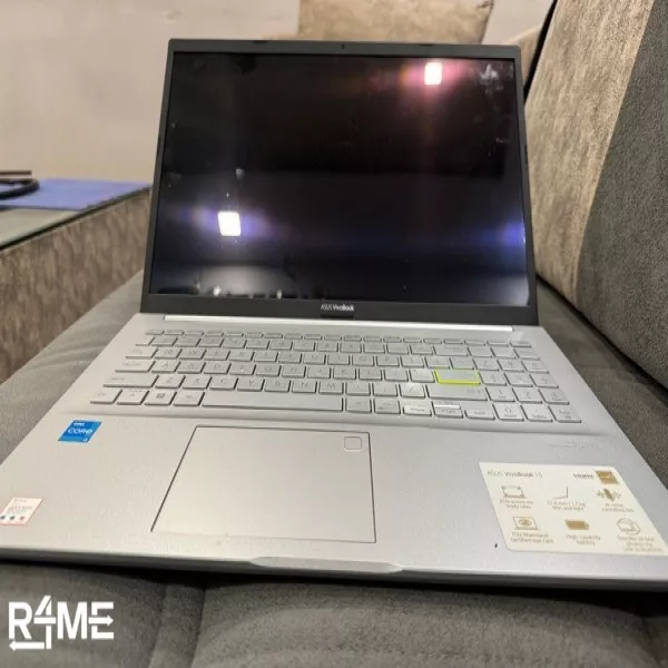 ASUS VIVOBOOK 15 16 GB