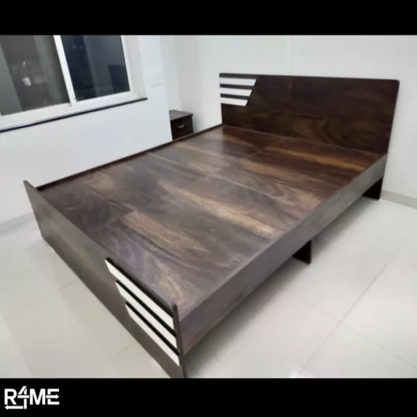 Bed on rent
