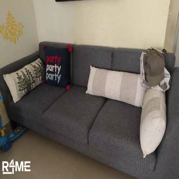 5 Seater Sofa on rent