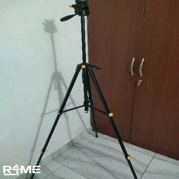 Dijitech Camera Stand