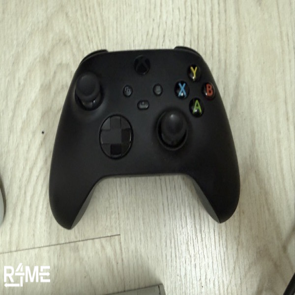 XBox Series S with 2 Controllers