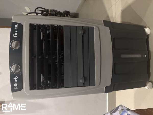 Cooler (desert) - 35 litres on rent
