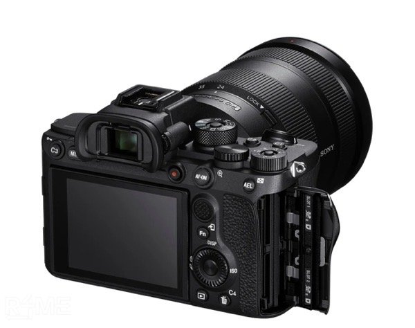 Sony a7 r4 mirror less camera