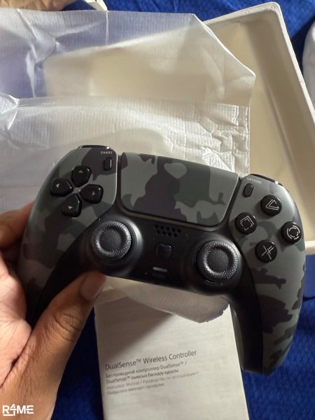 Playstation 5 disc edition with 5 games