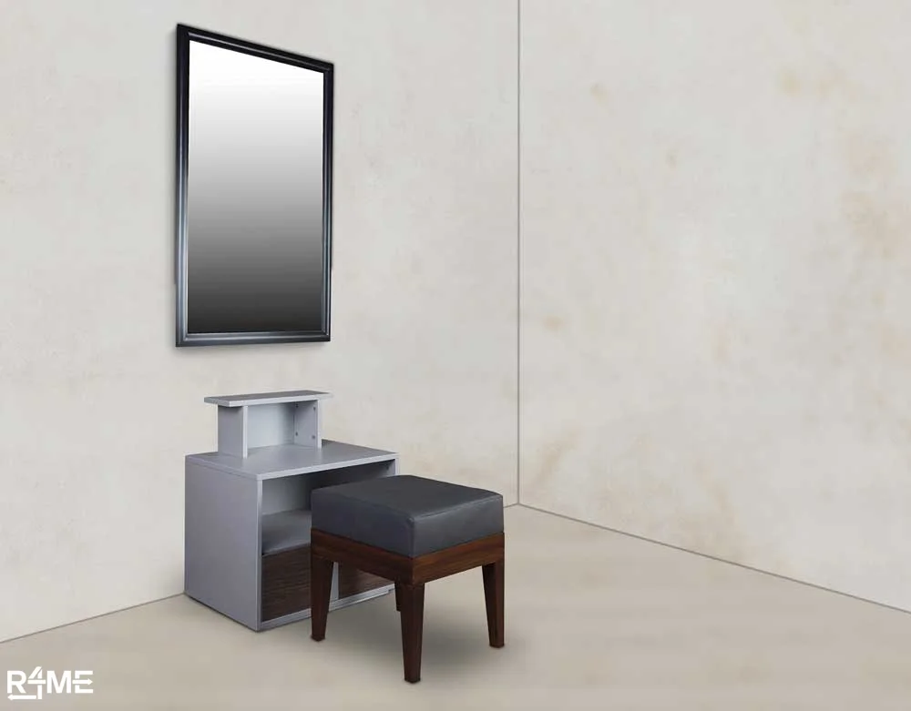 Otio Dresser on rent