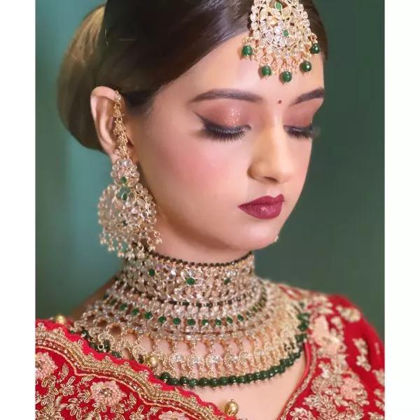 Kundan Pearl Bead Choker Set on rent