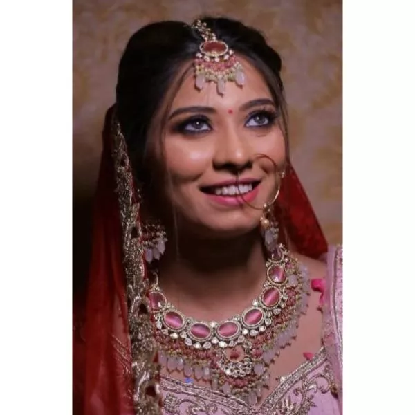 Onyx Bead Kundan Work Jewellery on rent