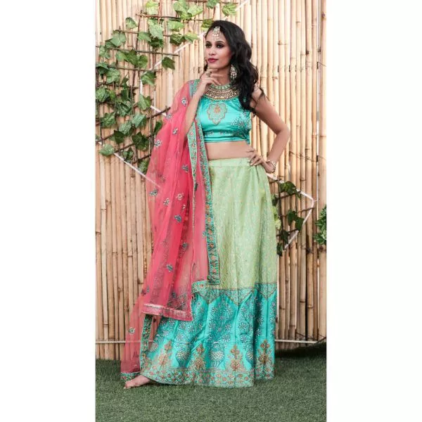 Green Lehenga With Pink Dupatta on rent