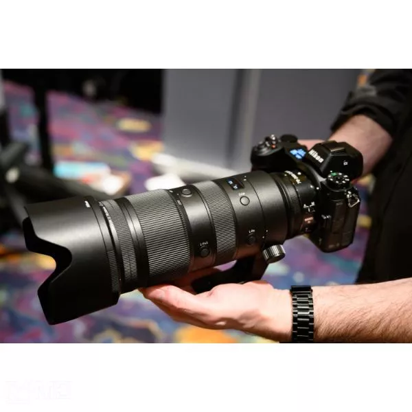 Nikon Nikkor Z 70-200MM F/2.8 VR S Lens on rent