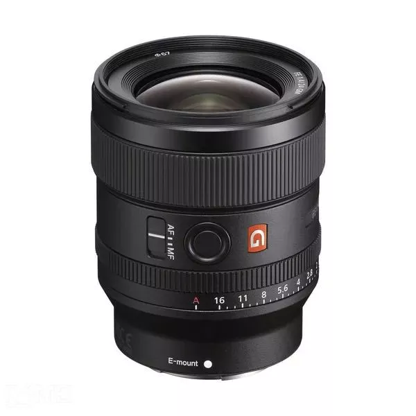 Sony FE 24MM F/1.4 GM Lens on rent
