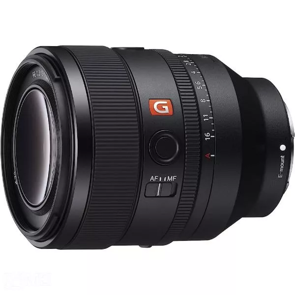 Sony FE 50MM F/1.2 Lens on rent