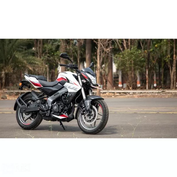 Pulsar 200 Ns on rent