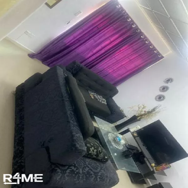 5 Bed Shortlet Apartment