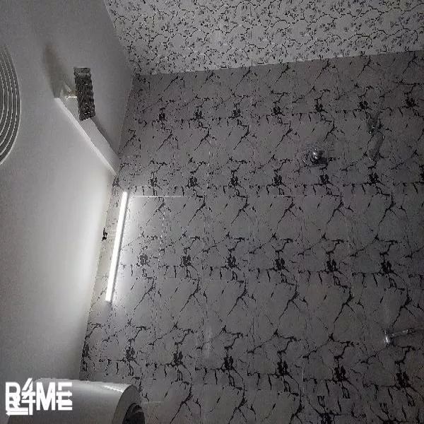 Building No. 5 Nanak Enclav