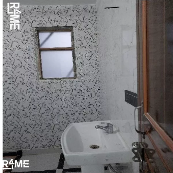 Building No. 5 Nanak Enclav