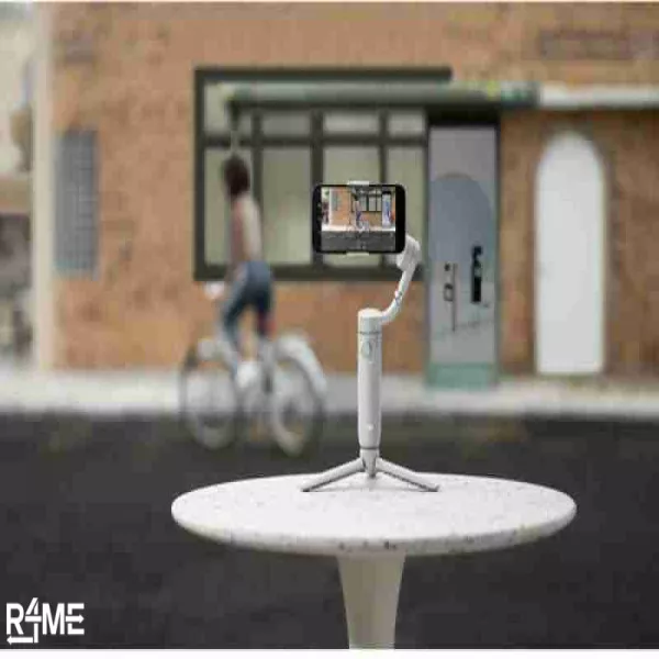 DJI OM5 3AXIS MOBILE GIMBAL on rent