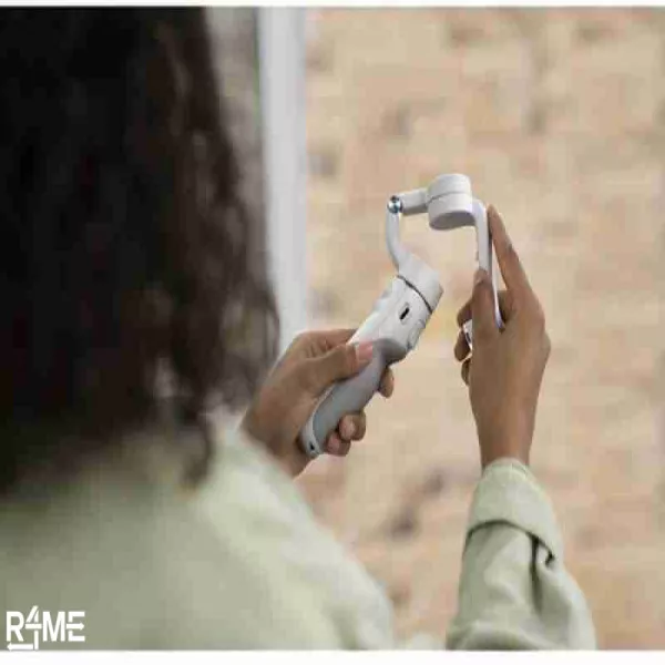 DJI OM5 3AXIS MOBILE GIMBAL on rent