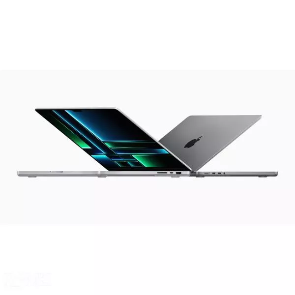 Macbook Air M3 (16GB 256SSD 13 Inch) on rent