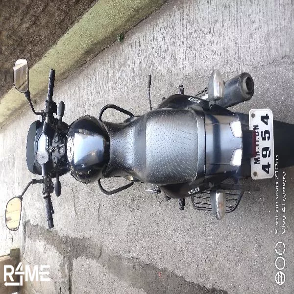 Bajaj Pulsar 150 DTSi on rent