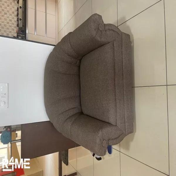 3+1+1 Sofa With Center Table on rent