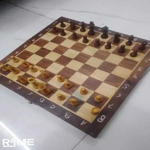 Chess board ! Gotta Play ? on rent