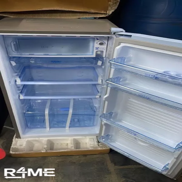 Single Door Refrigerator 190L on rent