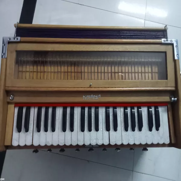 Harmonium (Krsna Creation) on rent