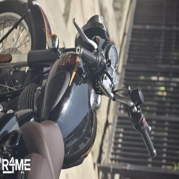 Royal Enfield Bike on rent