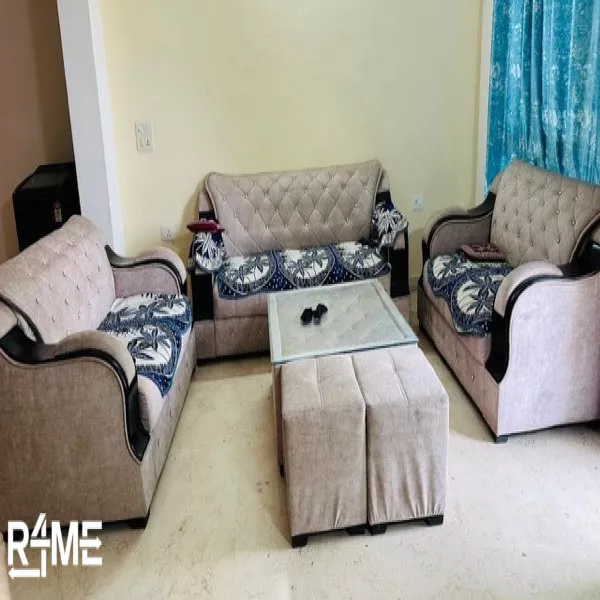 9 Seater Sofa on rent