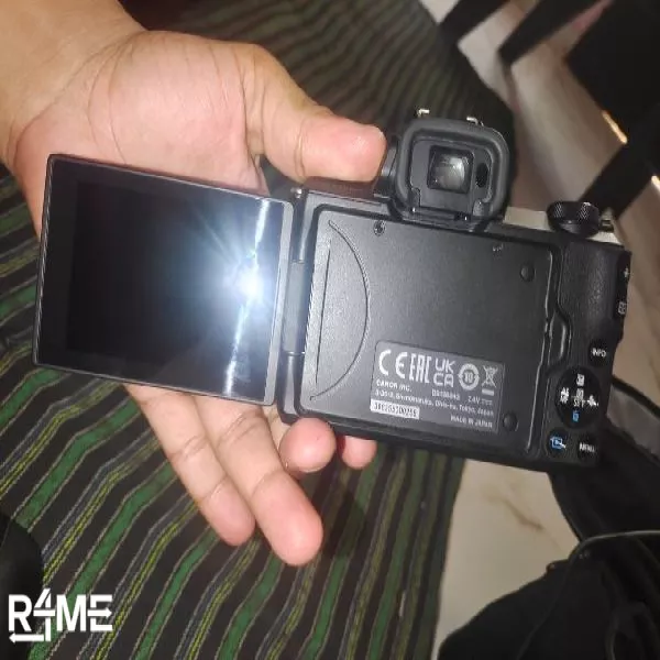 Canon M50 Mark II on rent