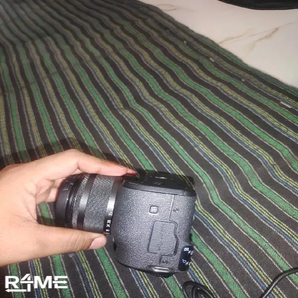 Canon M50 Mark II on rent