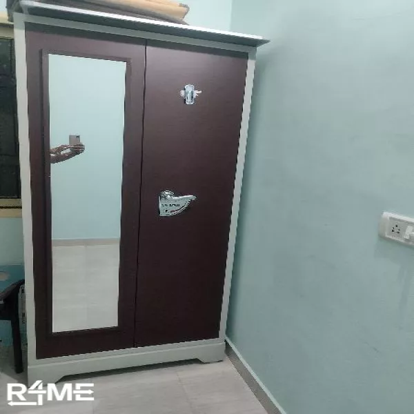 Steel Almirah on rent