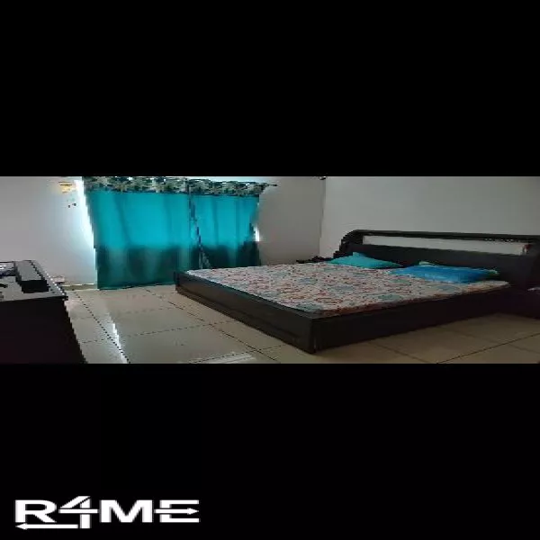King Size Double Bed on rent