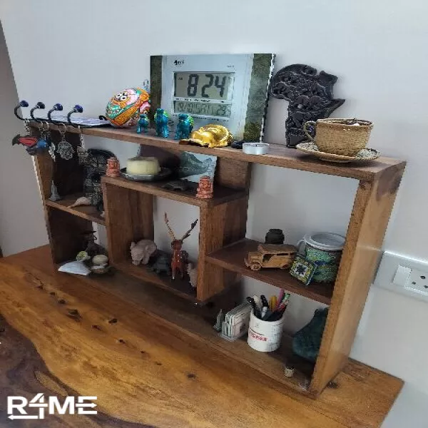 Wooden Shelf on rent