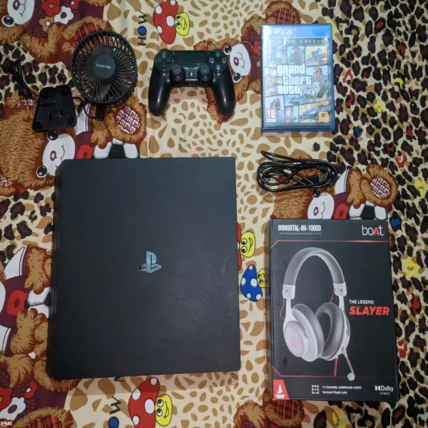 PS4 PRO || Available on rent