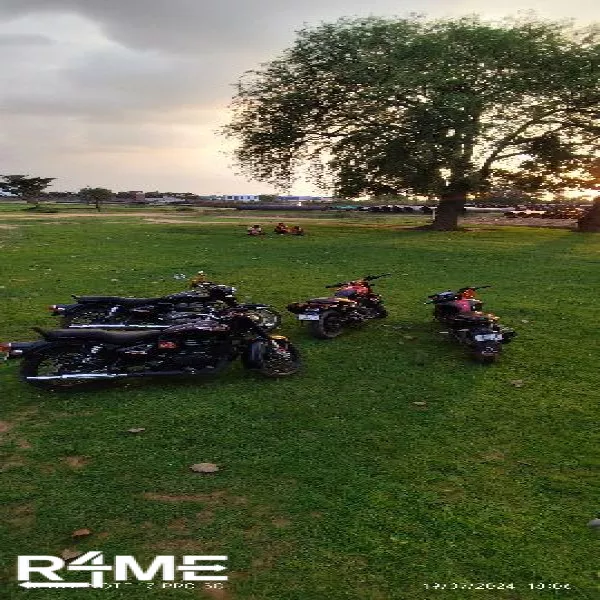 Bullet 350 Standard on rent