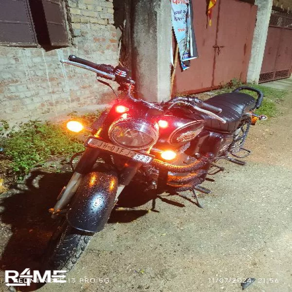 Bullet 350 Standard on rent