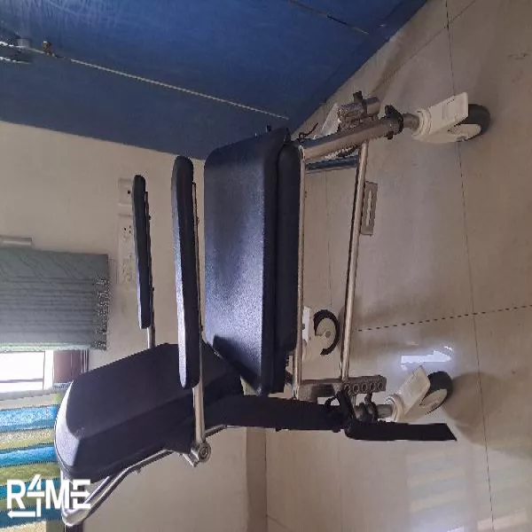 Commode Wheelchair Manual on rent