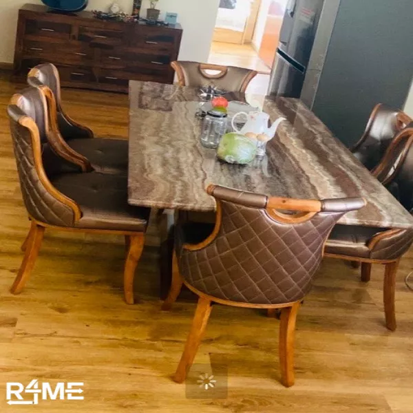 Marble Dining Table on rent