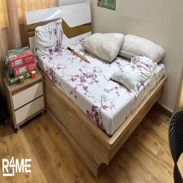 Queen Bed In White Finish on rent