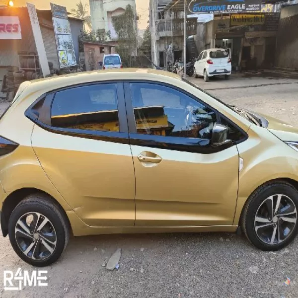 Tata Altroz on rent