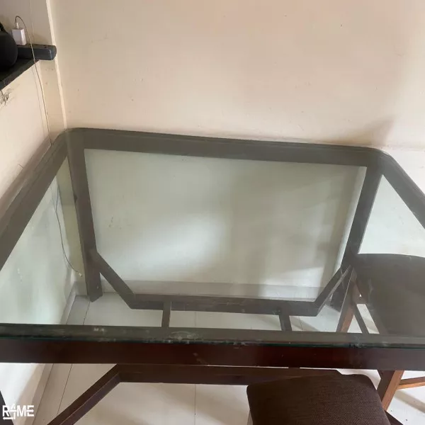 4 seater dining on rent