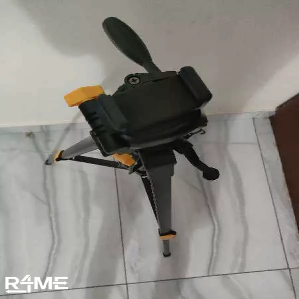 Dijitech Camera Stand on rent