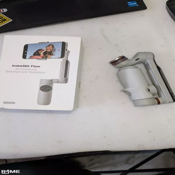 Insta 360 Flow AI Powered Smartphone Stabilizer Gimball on rent