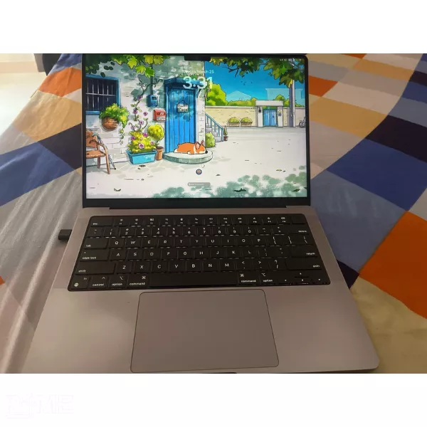 MacBook M1 Pro on rent