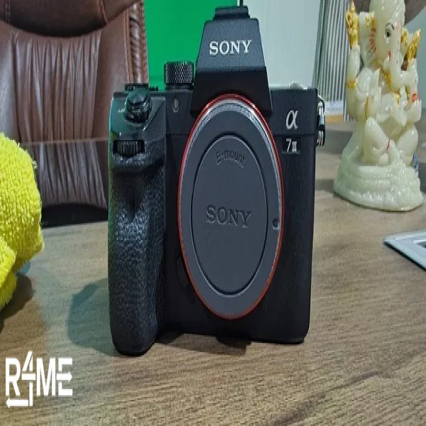 DSLR Cameras on rent