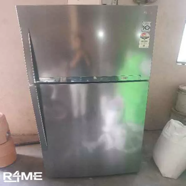 REFRIGERATOR 630L on rent