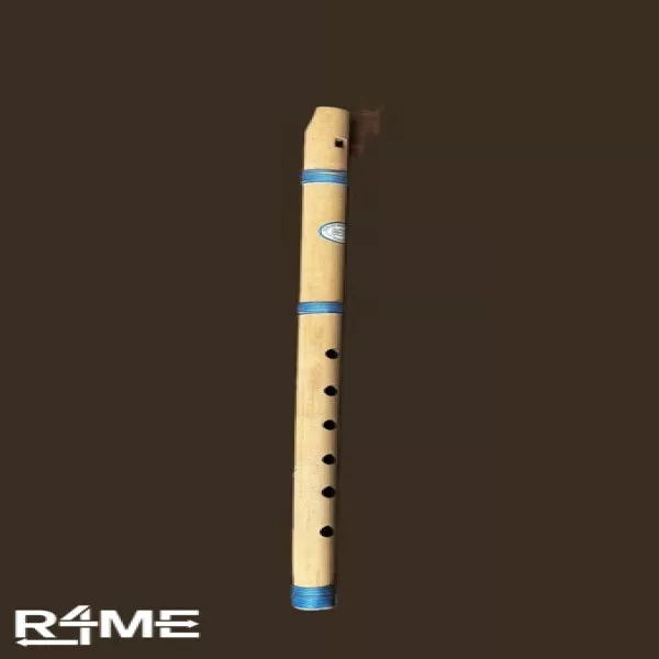 Flute with vertical blow on rent